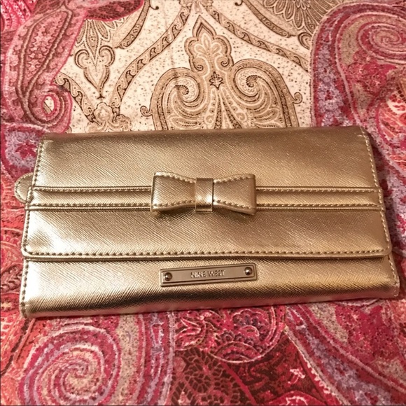 Nine West Handbags - Gold Nine West Wallet